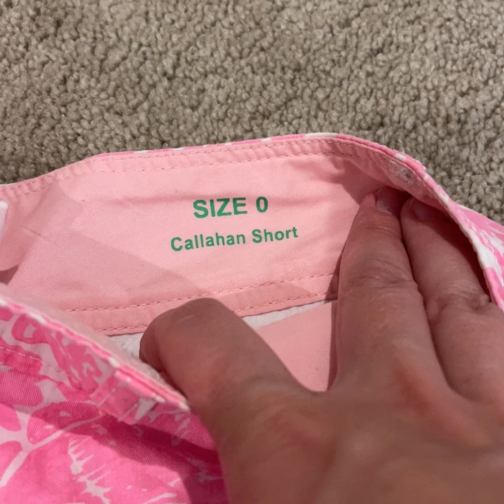 Lilly Pulitzer Callahan Shorts - Picture 3 of 4